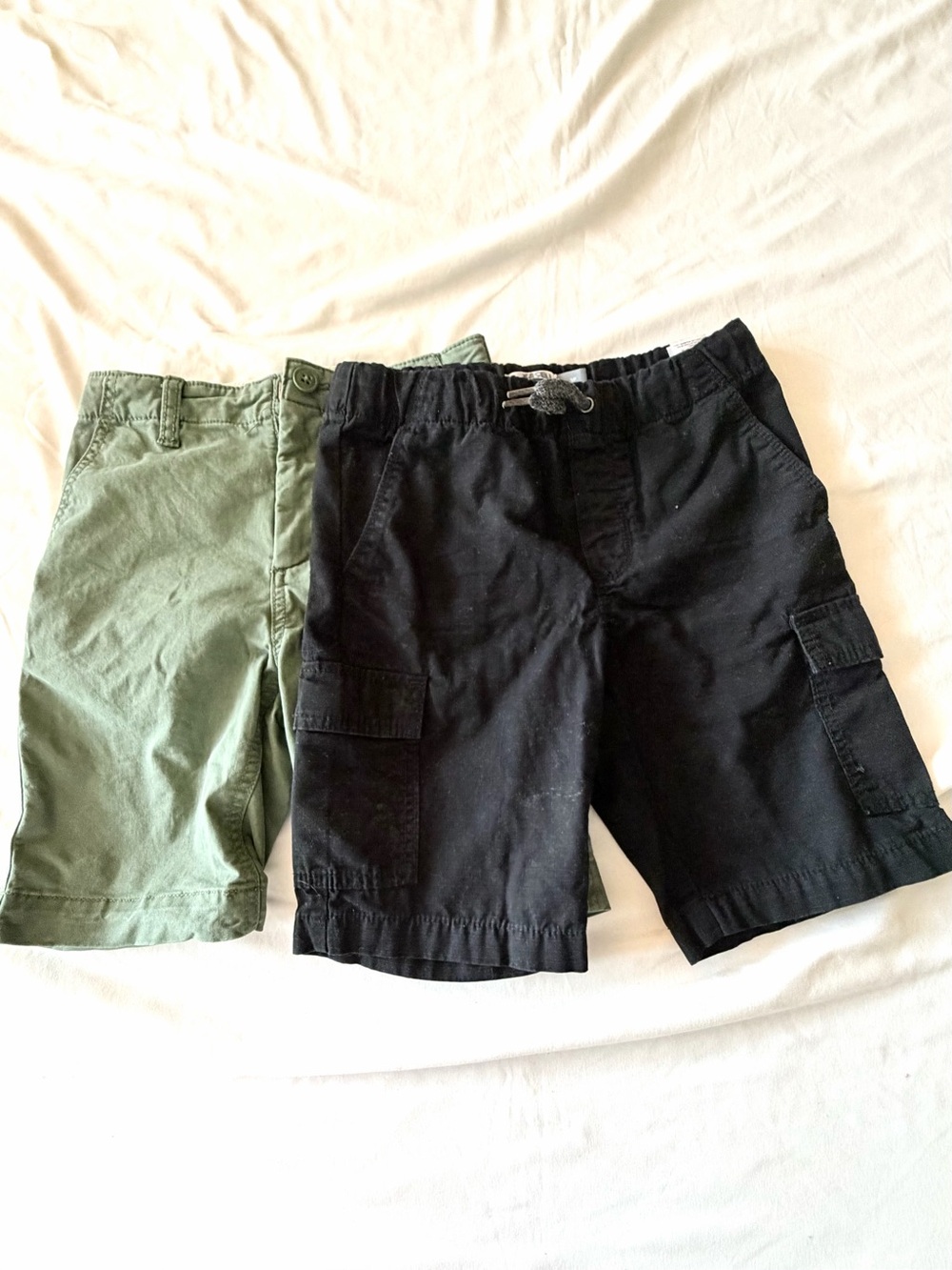 GAP kids Boys Bundle of 2 Shorts Size 7/8